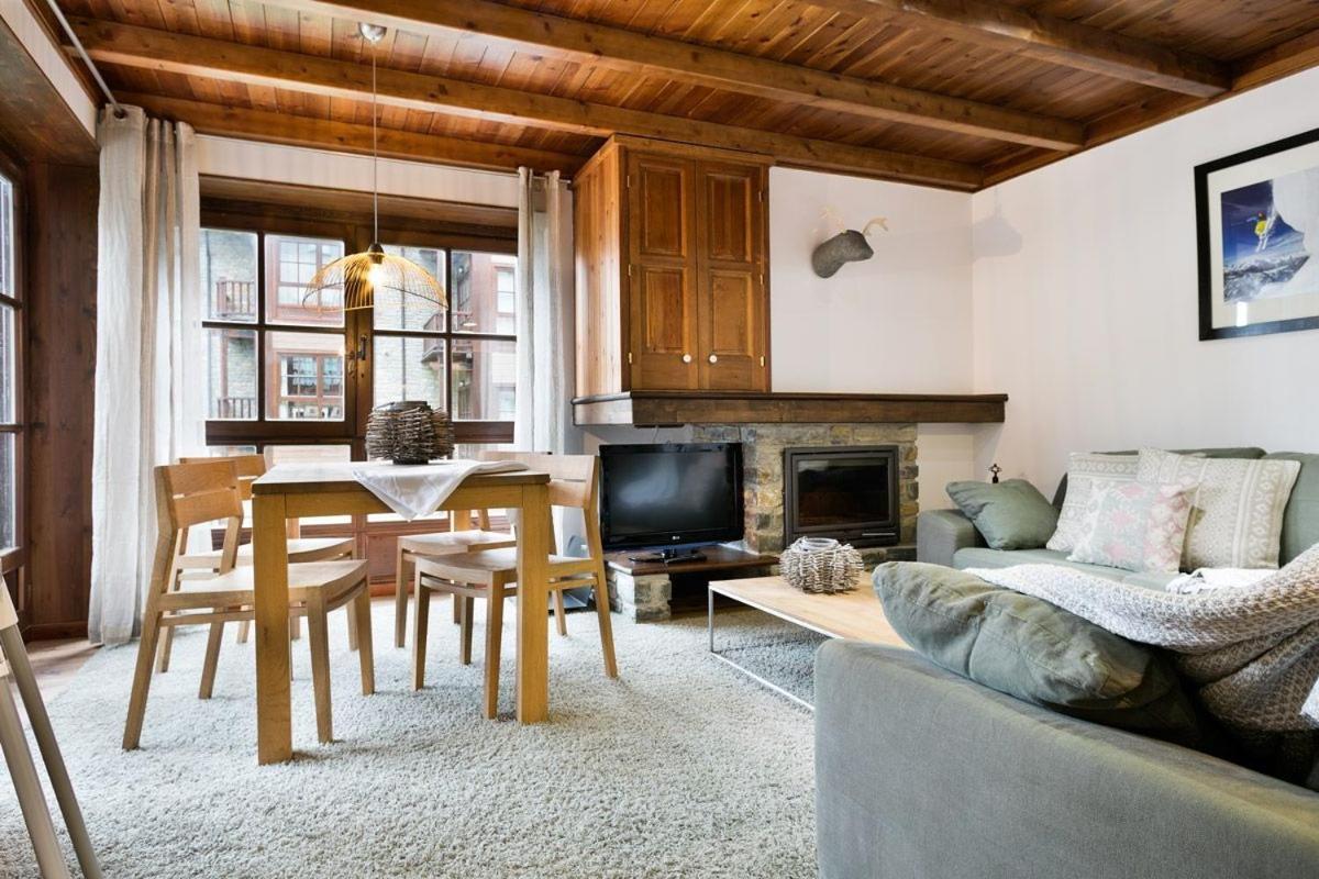 Luderna - Apartamento Val De Ruda A2 Comalada Baqueira Beret Eksteriør bilde